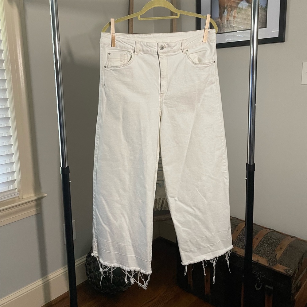 H&M white high waisted culotte